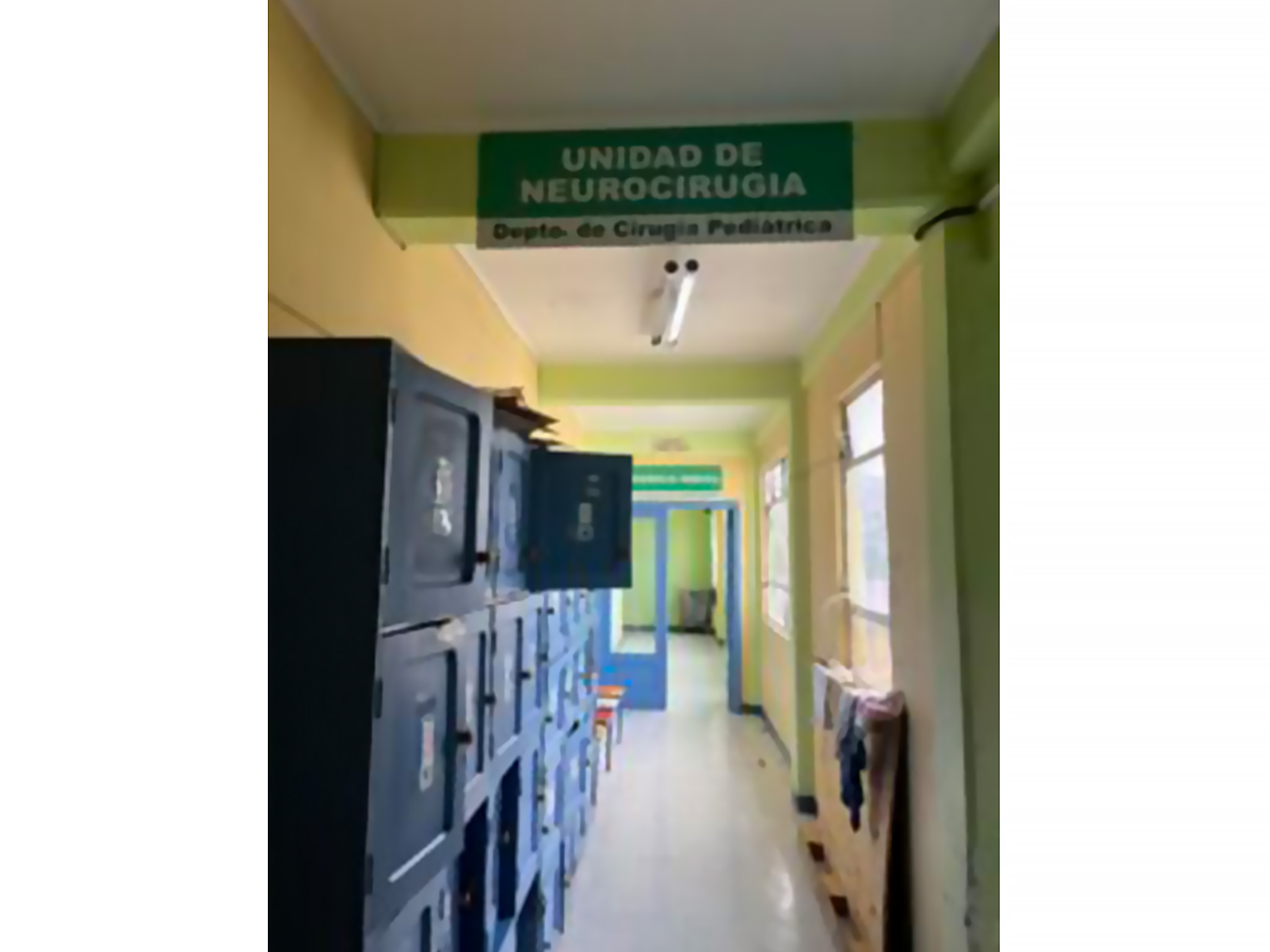 Dr. Victor Lu, Bhatia global fellowship awardee ’24, pictured at host site La Paz hospital in Bolivia, with local mentors Dr. Jose Ramos